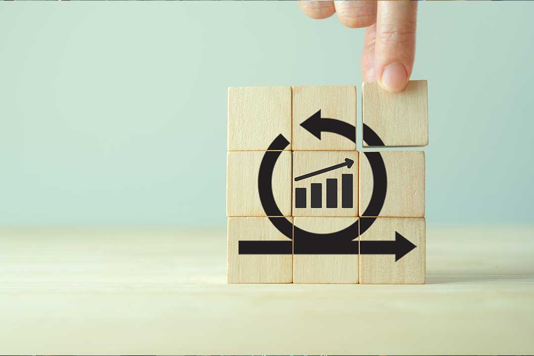 Graphic illustrating procurement optimization building blocks across process analysis, sourcing, automation, and analytics